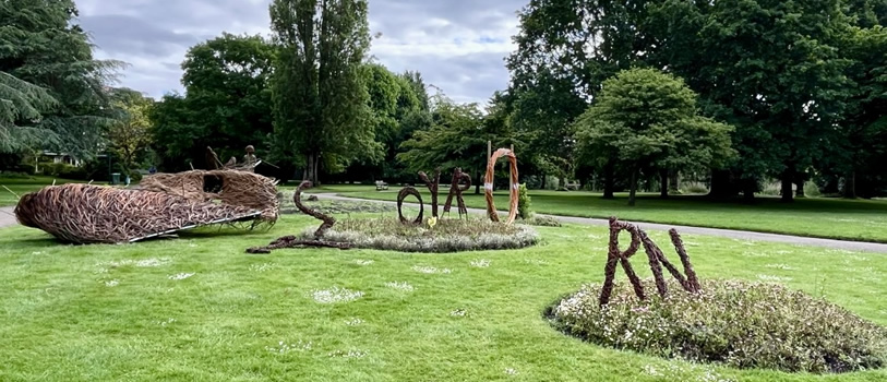 Damage to the sculpture in Grosvenor Park