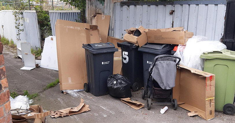 Fly-tipping in Oldfield Road, Ellesmere Port.