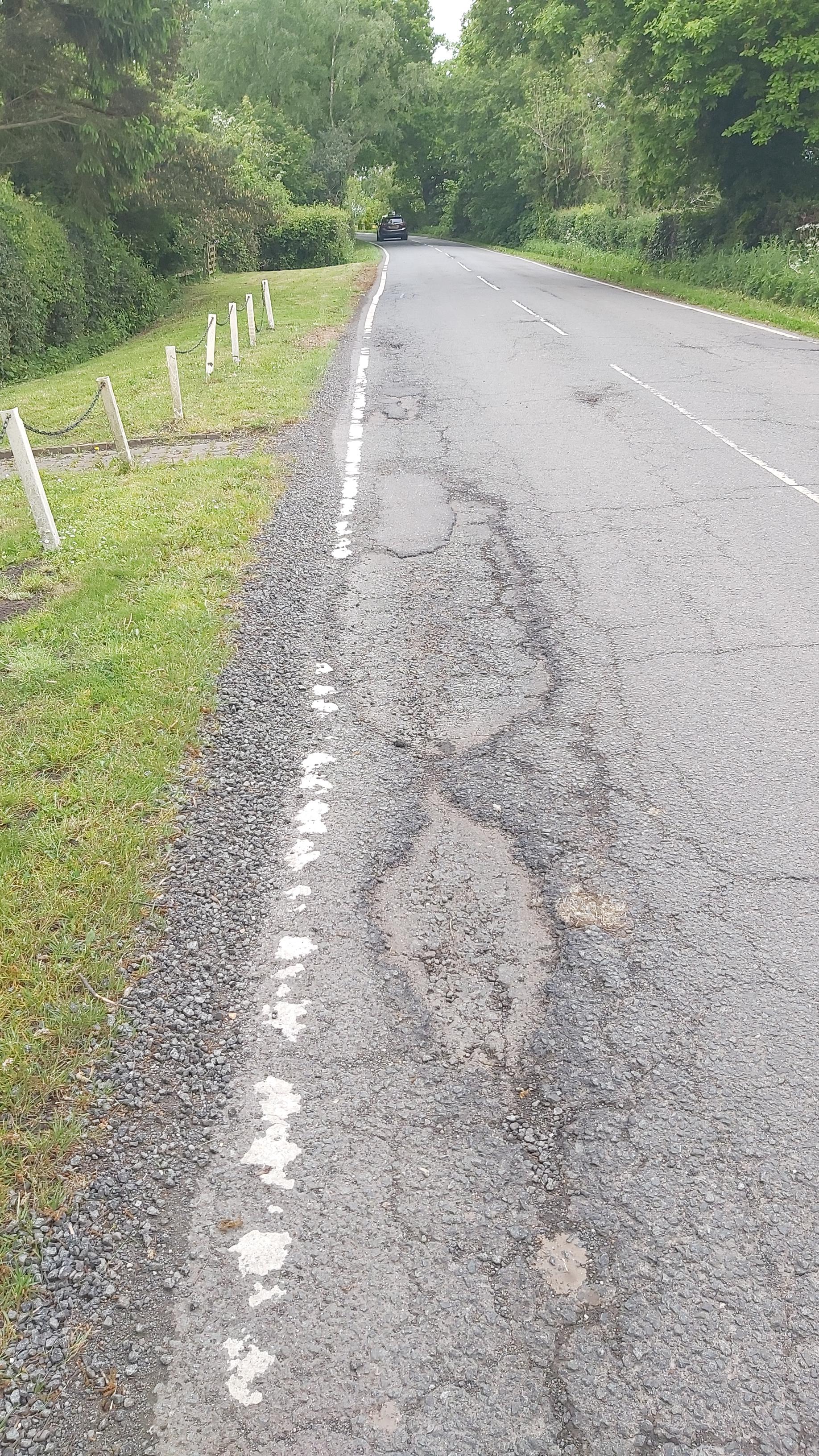 Report a road defect | Cheshire West and Chester Council